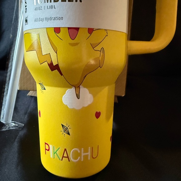 New 40oz Stanley Yellow Quencher H2.0 Tumbler Featuring Pikachu with Straw - Picture 3 of 9